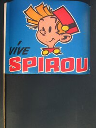 Fanion Spirou par André Franquin.