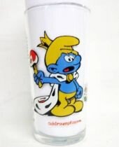 Verre à l'effigie du Schtroumpfissime, 1984. Verre à l'effigie du Schtroumpfissime, 1984.