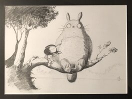 Anuki et totoro sur une branche