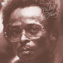 Le double album de Miles Davis chez Columbia en 1974 Le double album de Miles Davis chez Columbia en 1974