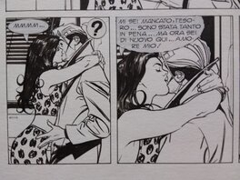 Detail 2. Detail 2.