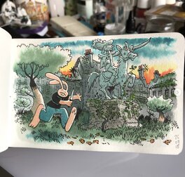 Statue dans les herbes folles Statue dans les herbes folles