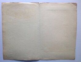 L'intérieur Blanc sans aucunes indciations....