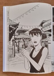 Reproduction de la couverture originale de Rendez-vous à Katmandou (2003) dans le dossier du tome 3 de l’intégrale (éditions Paquet). Reproduction de la couverture originale de Rendez-vous à Katmandou (2003) dans le dossier du tome 3 de l’intégrale (éditions Paquet).