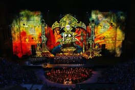 Druillet 2 et Le Carmina Burana de Carl Orff au Chorégies D'Orange au Théatre Antique en 2014 Druillet 2 et Le Carmina Burana de Carl Orff au Chorégies D'Orange au Théatre Antique en 2014
