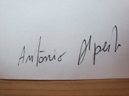 Signature au dos de l'illustration
