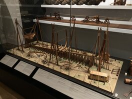 Musée de la Marine - maquette de chantier naval. Musée de la Marine - maquette de chantier naval.