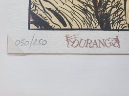Numéroté : 050/250