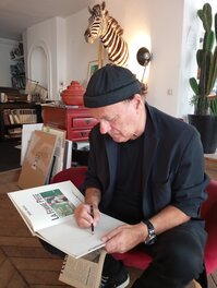 Dédicace de l'auteur dans son atelier Dédicace de l'auteur dans son atelier