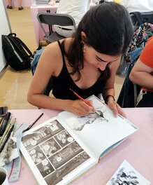 Carine Borgi en dédicace à Levallois