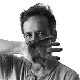 Bill Sienkiewicz - photo © Mike Jara Bill Sienkiewicz - photo © Mike Jara