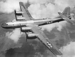 Bombardier américain 2nde guerre mondiale Bombardier américain 2nde guerre mondiale