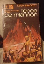 Couverture du roman Marabout Couverture du roman Marabout