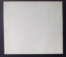 Le verso de L'illustartion du Crane au Format entier de 18 par 16.5 Cm Le verso de L'illustartion du Crane au Format entier de 18 par 16.5 Cm