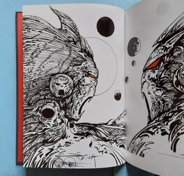 Dracula Le Roi Vampire !! .... reproduit en Page 20 de MÉTAL HÉROS - Eo Zanpano 2014