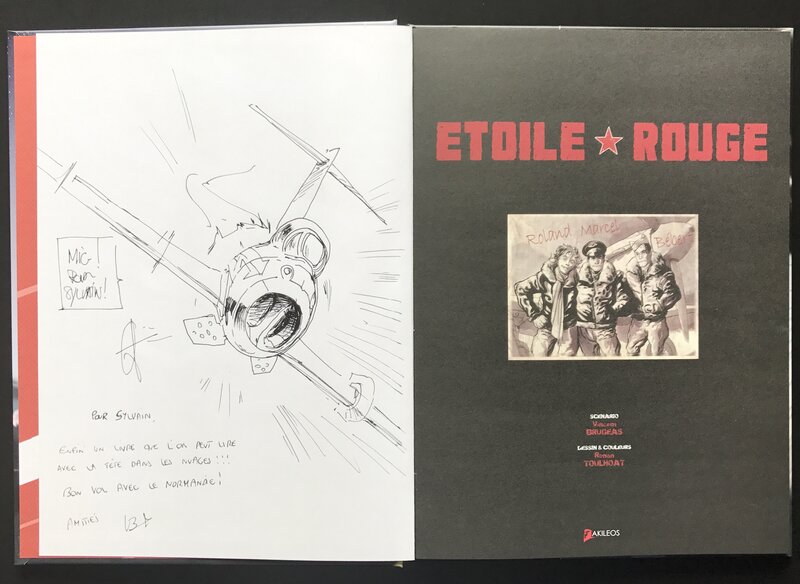 Etoile rouge par Ronan Toulhoat - Dédicace