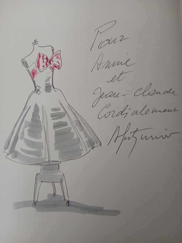 Jeune fille en Dior par Annie Goetzinger - Dédicace